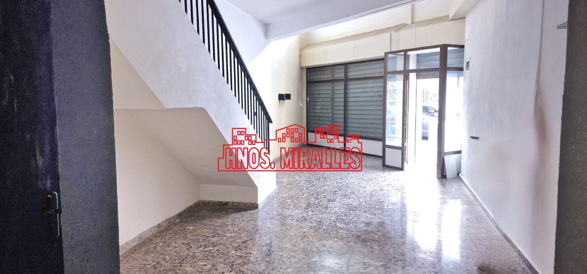 Local en Elche, Alicante en venta Foto del interior- Imagen 1 de 15