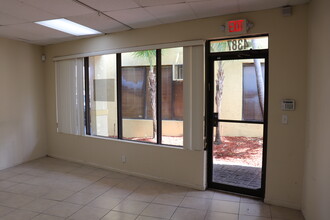 4373-4399 N University Dr, Fort Lauderdale, FL en alquiler Foto del edificio- Imagen 2 de 8