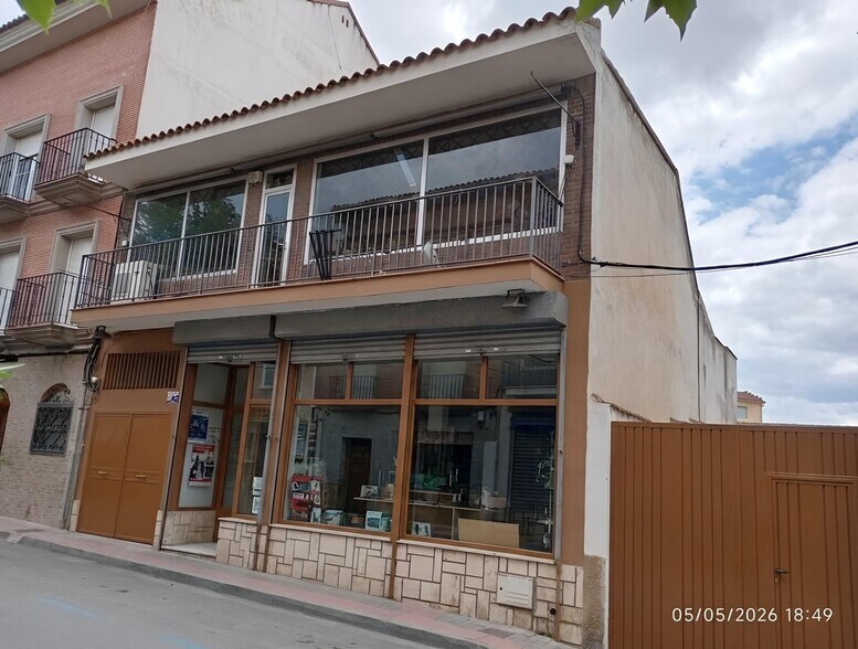 Local en Ciempozuelos, Madrid en venta - Foto del edificio - Imagen 3 de 13