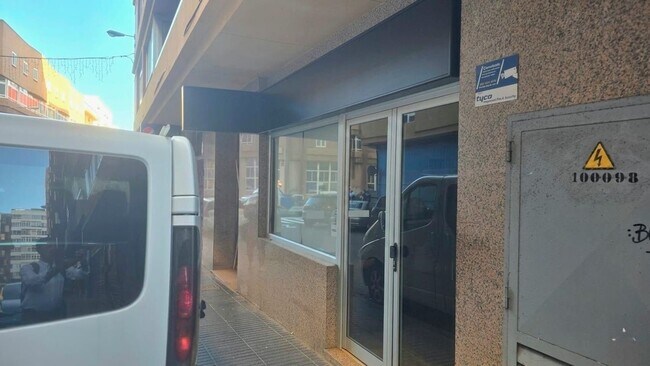 Más detalles de Calle Gravina, 39, Las Palmas de Gran Canaria - Local en venta