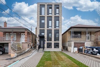 Más detalles de 14 Holmesdale Rd, Toronto, ON - Edificio residencial en venta