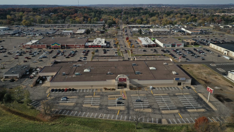 2921 Mall Dr, Eau Claire, WI en alquiler - Foto del edificio - Imagen 3 de 20