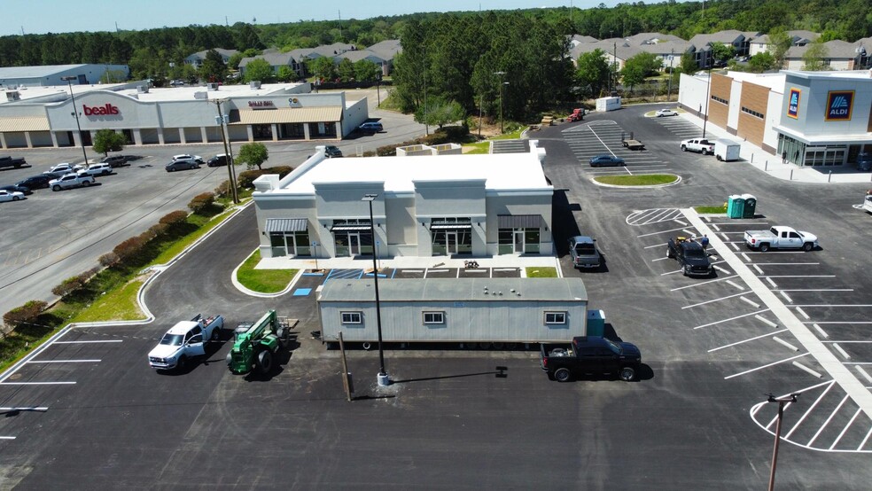 3801 Denny Ave, Pascagoula, MS en alquiler - Foto del edificio - Imagen 1 de 6