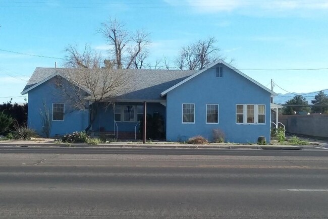 Más detalles para 1431 W Thatcher Blvd, Safford, AZ - Locales en venta