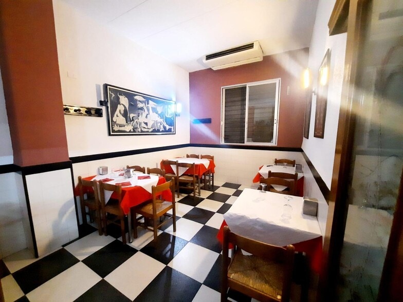 Local en L'Alcúdia, Valencia en venta - Foto del edificio - Imagen 2 de 26