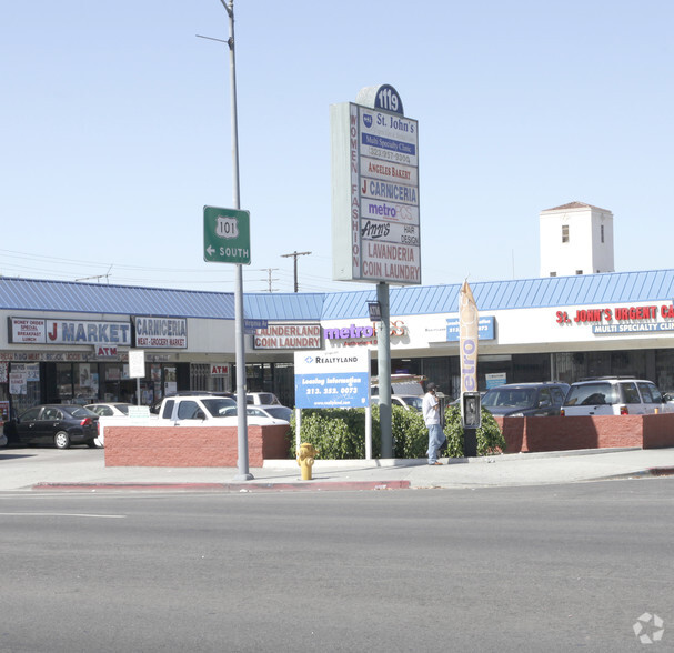 1119 N Western Ave, Los Angeles, CA en alquiler - Foto del edificio - Imagen 2 de 4