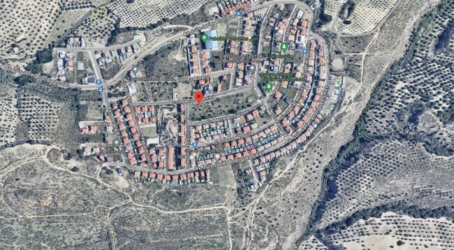Más detalles de Calle Mercedes Salinas, Jun - Terreno en venta
