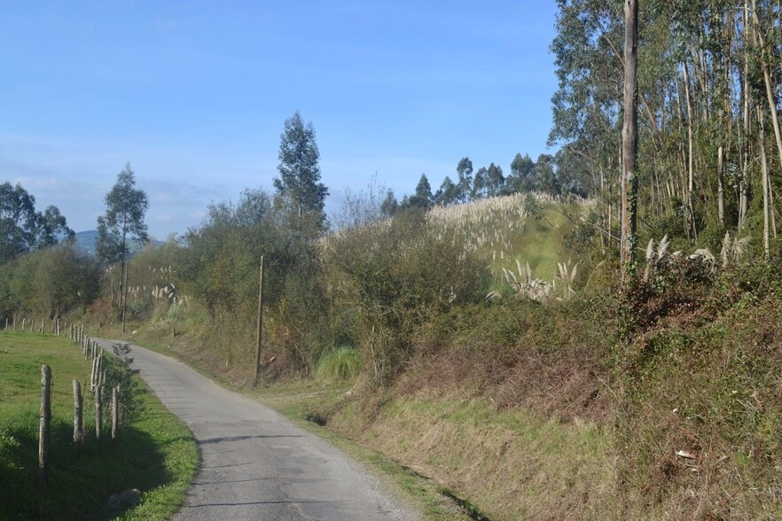 Puga, Llanera, Asturias en venta - Vista aérea - Imagen 2 de 40