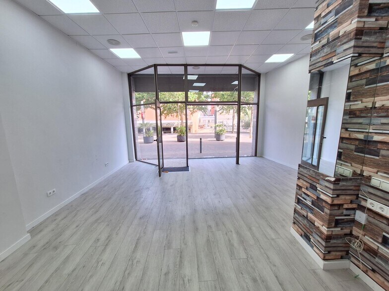 Local en Santa Margarida de Montbui, Barcelona en alquiler - Foto del interior - Imagen 2 de 4