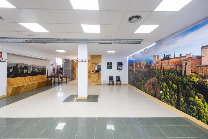 Avenida Santa María de la Alhambra, Granada, Granada en venta - Foto del interior - Imagen 2 de 34