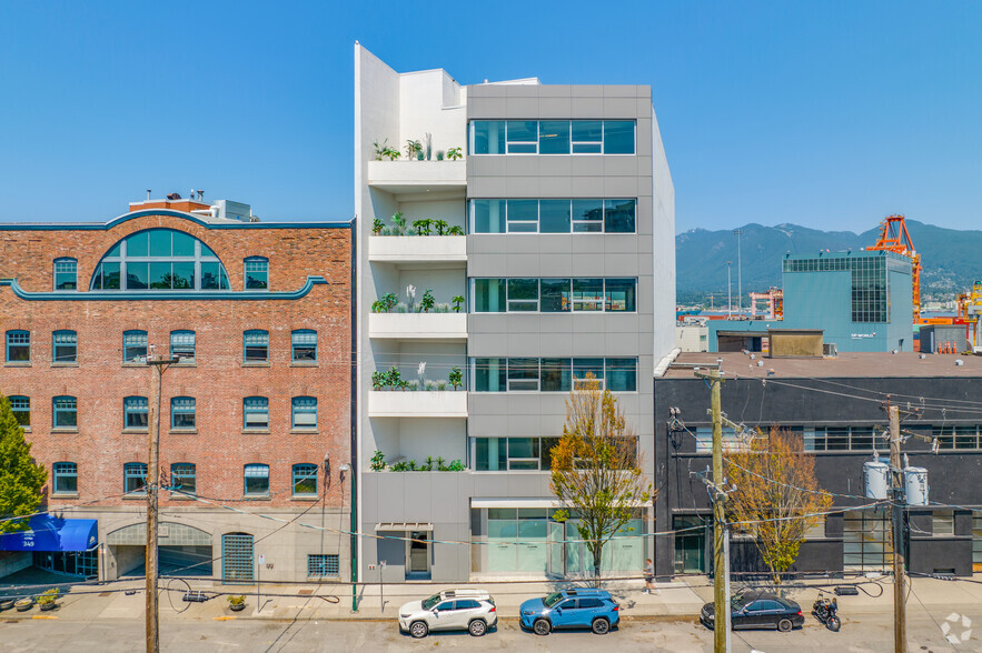 355 Railway St, Vancouver, BC en alquiler - Foto del edificio - Imagen 1 de 10