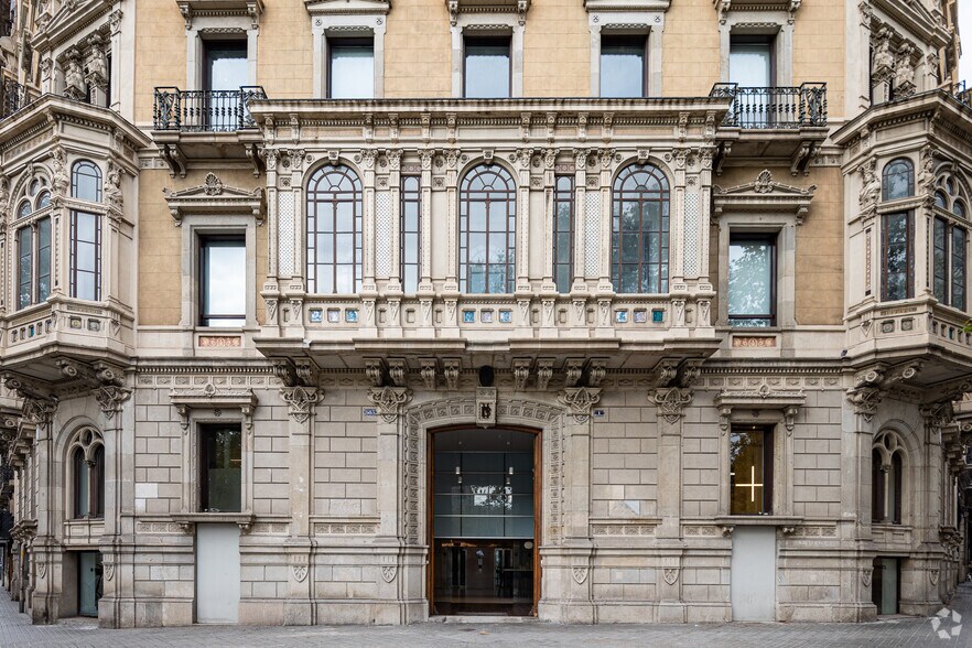 Gran Vía Corts Catalanes, 583, Barcelona, Barcelona en alquiler - Foto del edificio - Imagen 3 de 9
