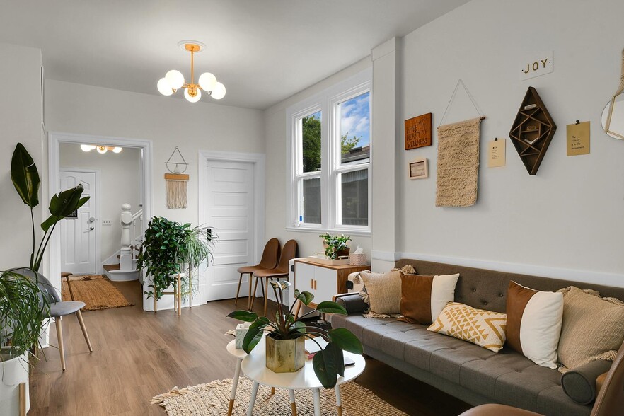 1820 12th Ave, Seattle, WA en alquiler - Foto del interior - Imagen 3 de 25