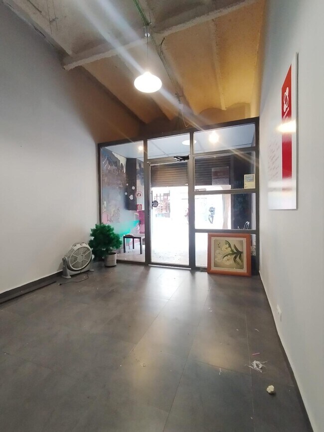 Más detalles de Local en alquiler