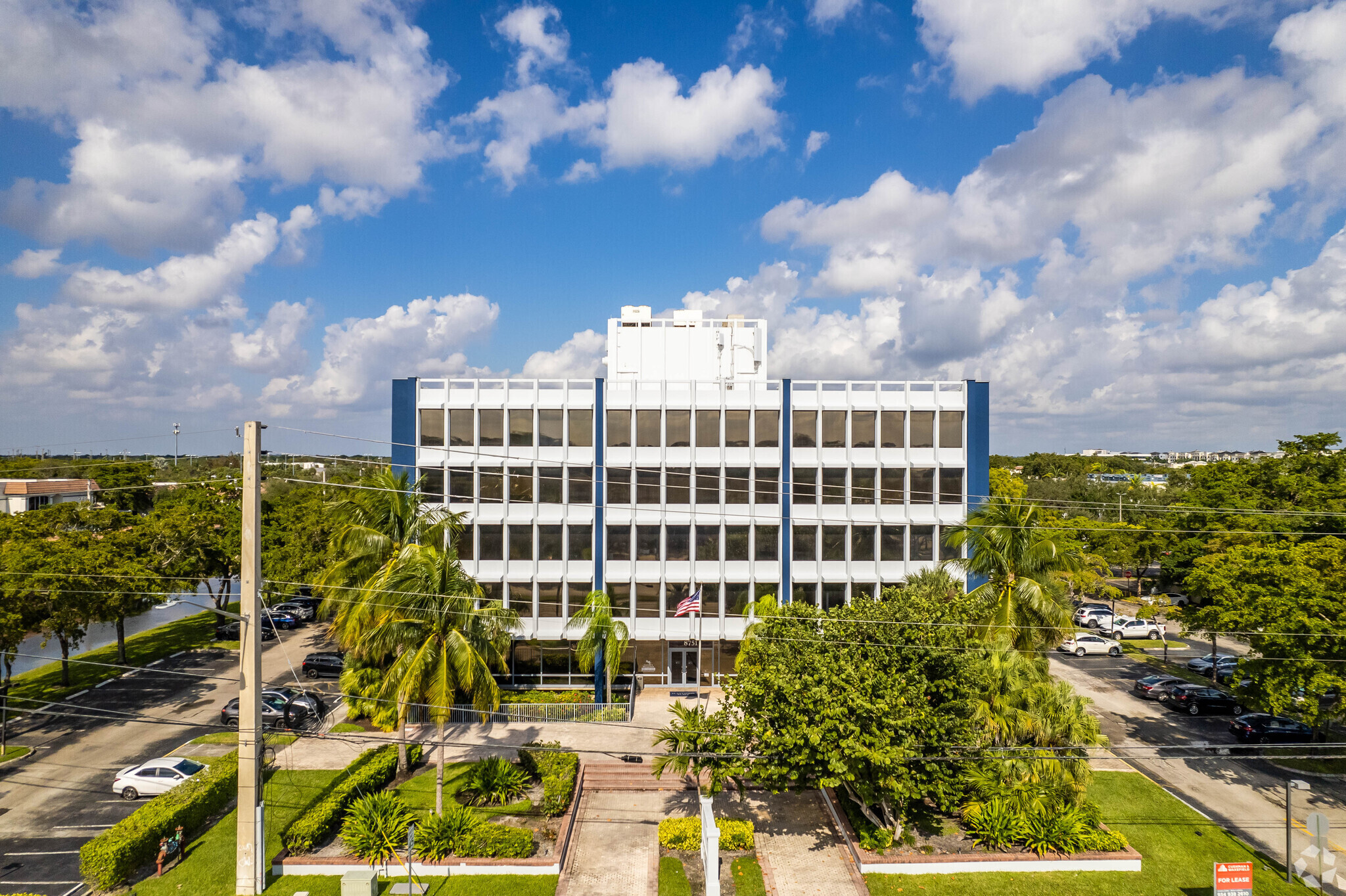 8751 W Broward Blvd, Plantation, FL en alquiler Foto del edificio- Imagen 1 de 6