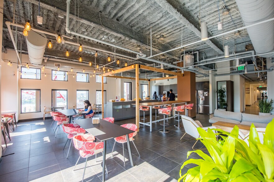 245 Main St, Cambridge, MA en alquiler - Foto del edificio - Imagen 2 de 13