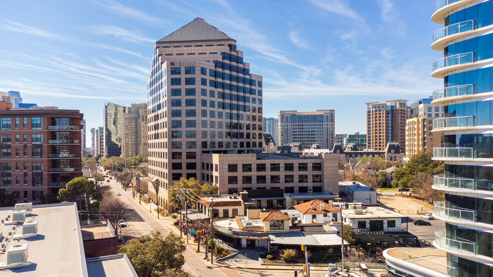 2515 McKinney Ave, Dallas, TX en alquiler - Foto del edificio - Imagen 3 de 22