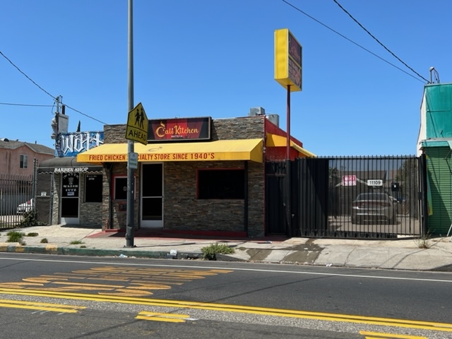 11105-11111 Wilmington Ave, Los Angeles, CA en alquiler - Foto del edificio - Imagen 2 de 14