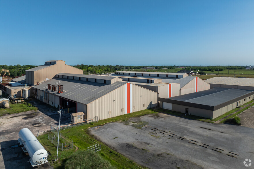 6817 Industrial Rd, Beaumont, TX en venta - Foto principal - Imagen 1 de 17