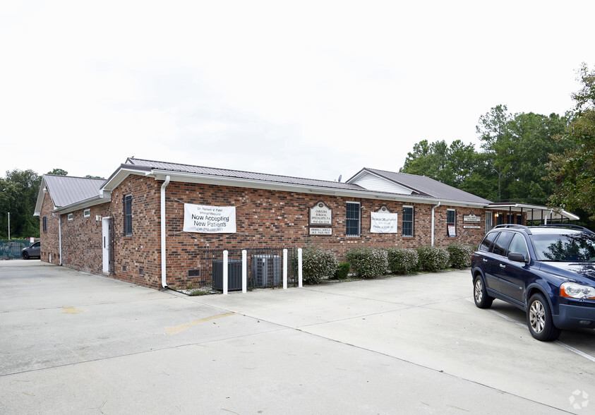 1220 Walter Reed Rd, Fayetteville, NC en alquiler - Foto del edificio - Imagen 3 de 17