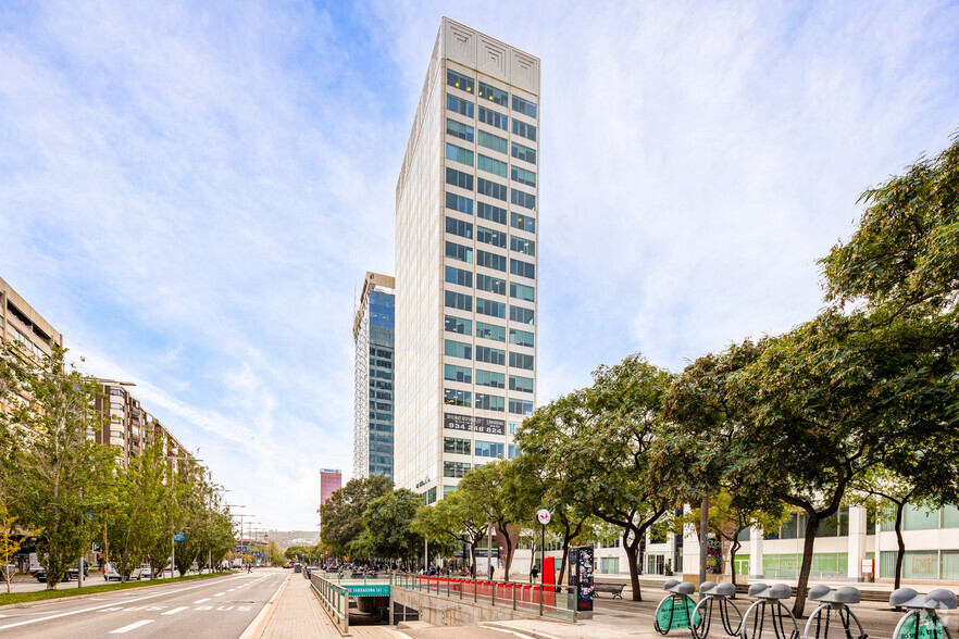 Oficinas en Barcelona, Barcelona en alquiler - Foto del edificio - Imagen 3 de 9