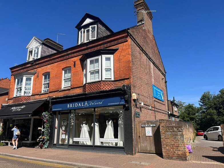 90 High St, Tring en alquiler - Foto del edificio - Imagen 2 de 2
