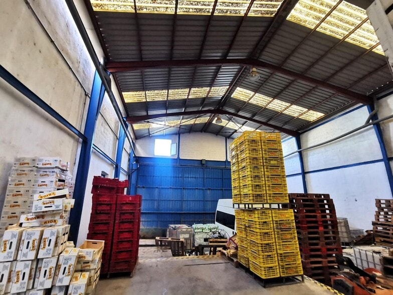Nave en Monforte del Cid, Alicante en venta - Foto del interior - Imagen 3 de 13