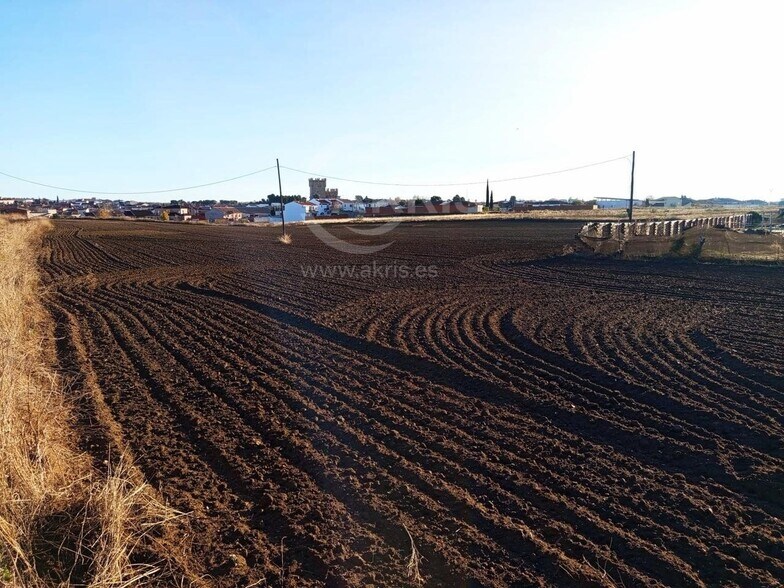 Terreno en Guadamur, Toledo en venta - Foto del edificio - Imagen 2 de 6