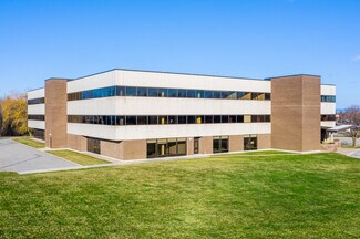 Más detalles de 100 Herzberg Rd, Ottawa, ON - Oficina en venta