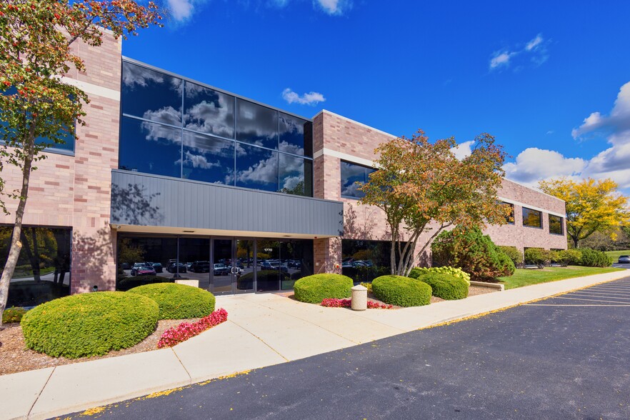 1770 Park St, Naperville, IL en venta - Foto del edificio - Imagen 1 de 4