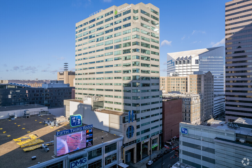 525 Vine St, Cincinnati, OH en alquiler - Foto del edificio - Imagen 1 de 7