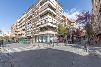 Más detalles de Calle Mulhacén, 8-8, Granada - Local en venta