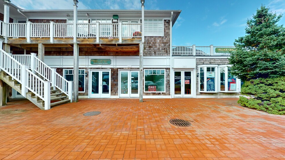 132 Main St, Westhampton Beach, NY en alquiler - Foto del edificio - Imagen 2 de 18