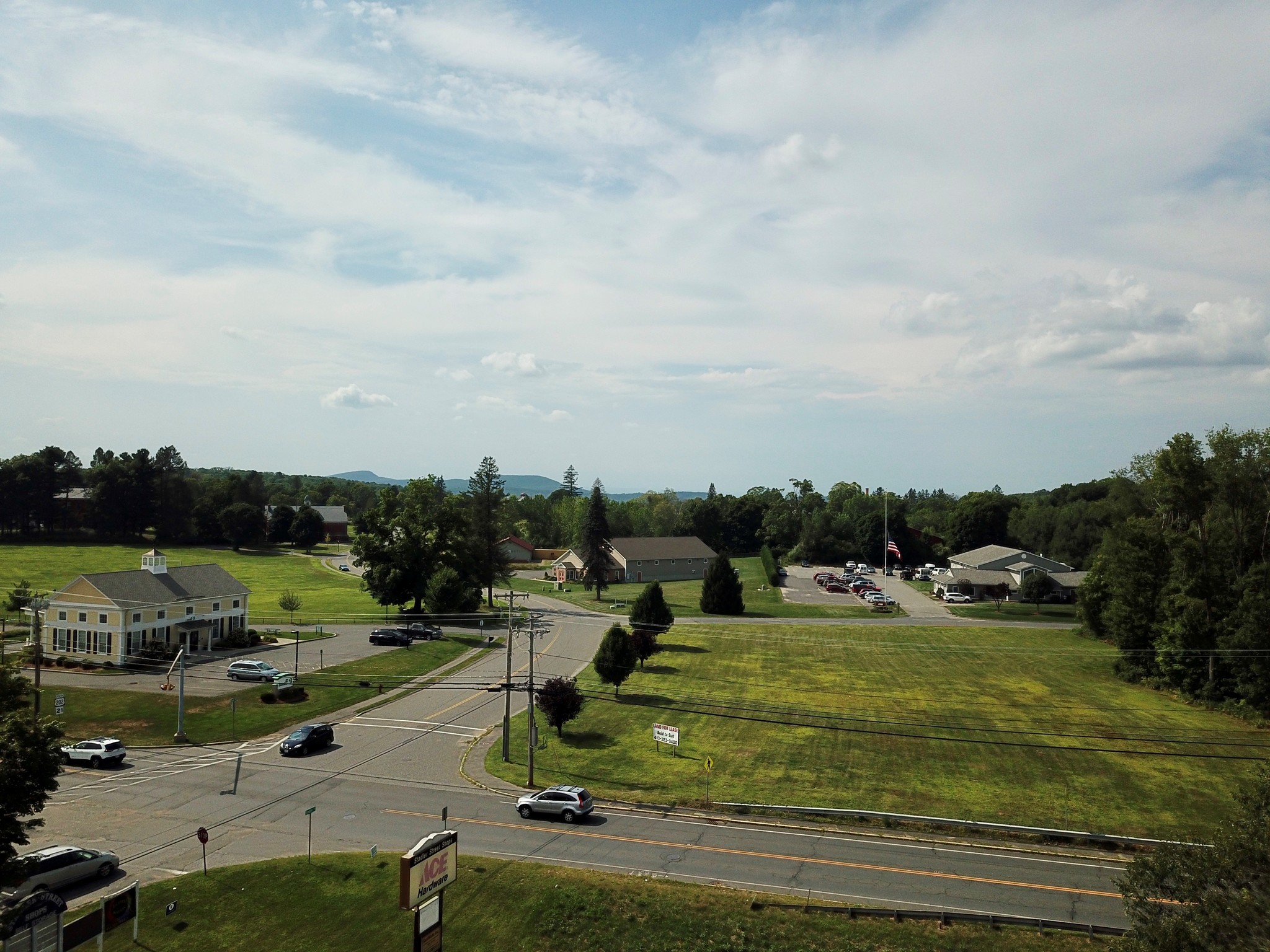 20 State St, Belchertown, MA en alquiler Foto del edificio- Imagen 1 de 6