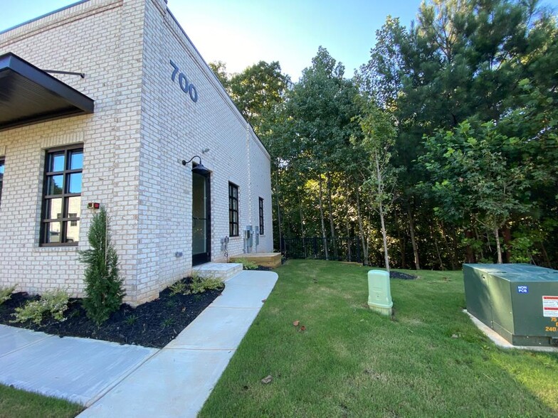 6110 McFarland Station Dr, Alpharetta, GA en venta - Foto del edificio - Imagen 3 de 11