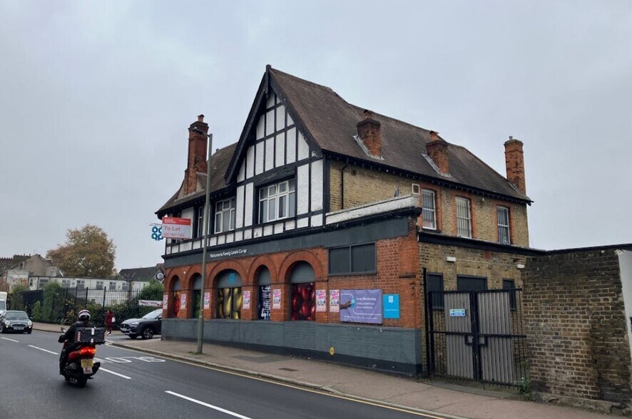 97 Farwig Ln, Bromley en alquiler - Foto del edificio - Imagen 3 de 3