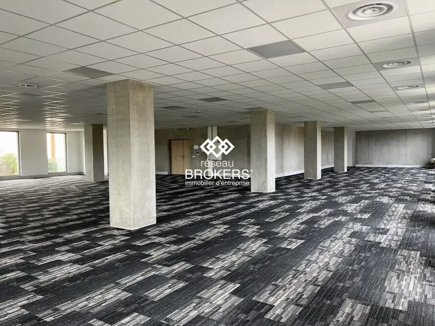 10 Bis Avenue Des Ftpf, Échirolles en alquiler Foto principal- Imagen 1 de 52