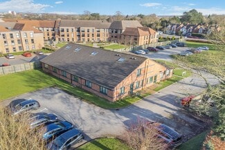 Más detalles de Castle Way, Stafford - Local en venta
