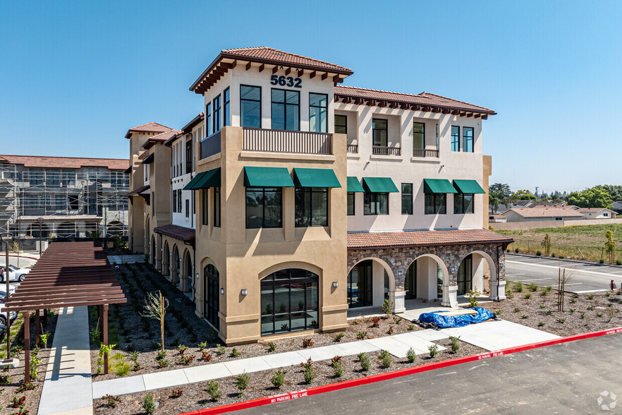 5624 Philadelphia St, Chino, CA en venta - Foto del edificio - Imagen 3 de 23