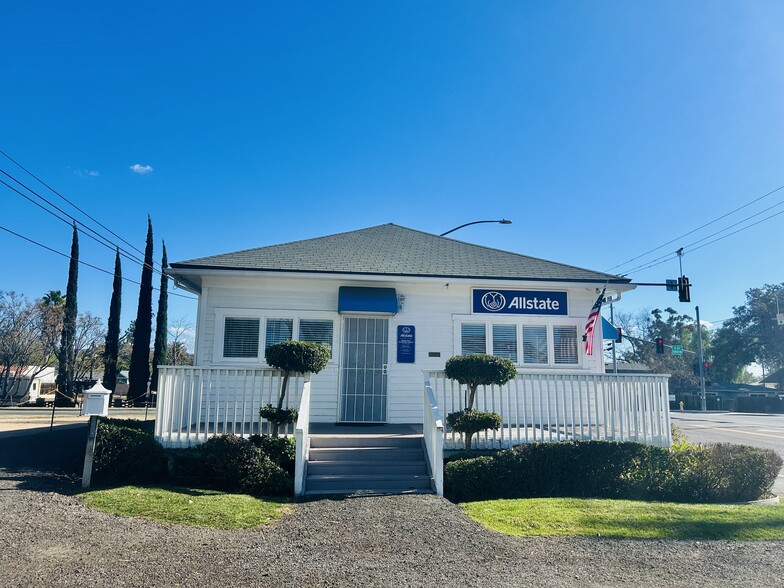 947 D St, Ramona, CA en venta - Foto del edificio - Imagen 1 de 25