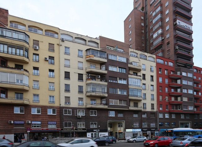 Más detalles de Avenida de América, 4, Madrid - Local en alquiler