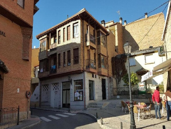 Más detalles de Calle Cañada, 35, Manzanares el Real - Edificio residencial​ en venta