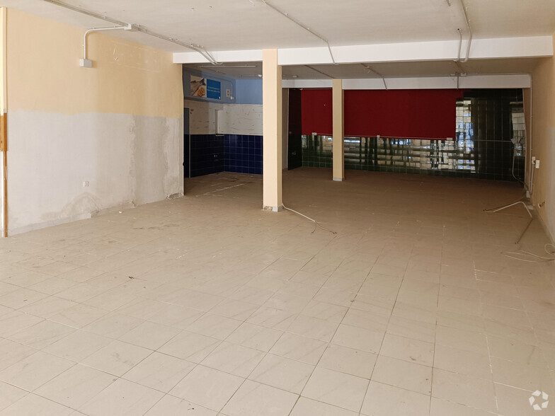 Locales en Alcaudete de la Jara, Toledo en venta - Foto del edificio - Imagen 3 de 7