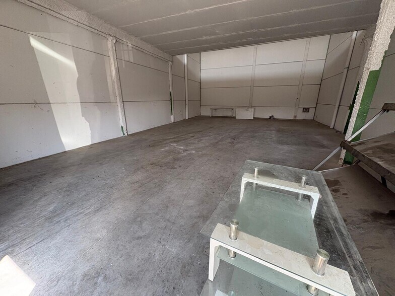 Nave en Córdoba, Córdoba en alquiler - Foto del interior - Imagen 2 de 9