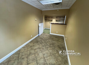 510-526 SE Dixie Hwy, Stuart, FL en alquiler Lobby- Imagen 2 de 17