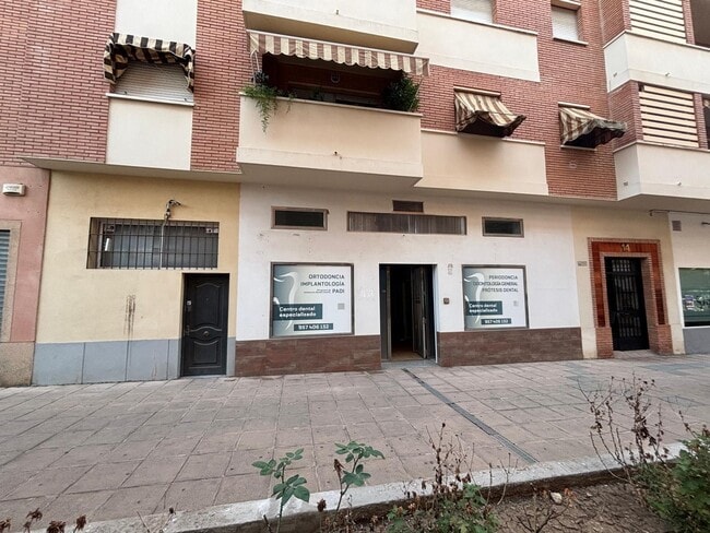 Más detalles de Calle Teresa de Calcuta, 14, Córdoba - Local en venta