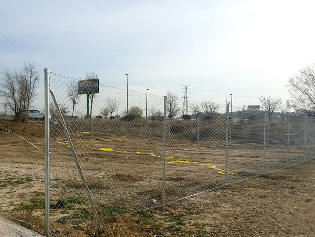 Más detalles de Calle de San Mamés, 96, Madrid - Terreno en venta