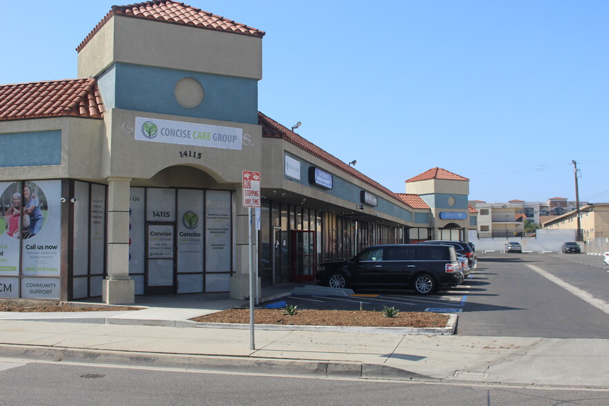 14115 S Crenshaw Blvd, Hawthorne, CA en venta - Foto del edificio - Imagen 1 de 9