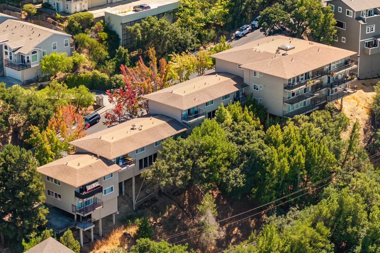 255 Channing Way, San Rafael, CA en venta Foto del edificio- Imagen 1 de 33