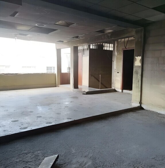 Nave en Esplugues de Llobregat, Barcelona en venta - Foto del interior - Imagen 3 de 7